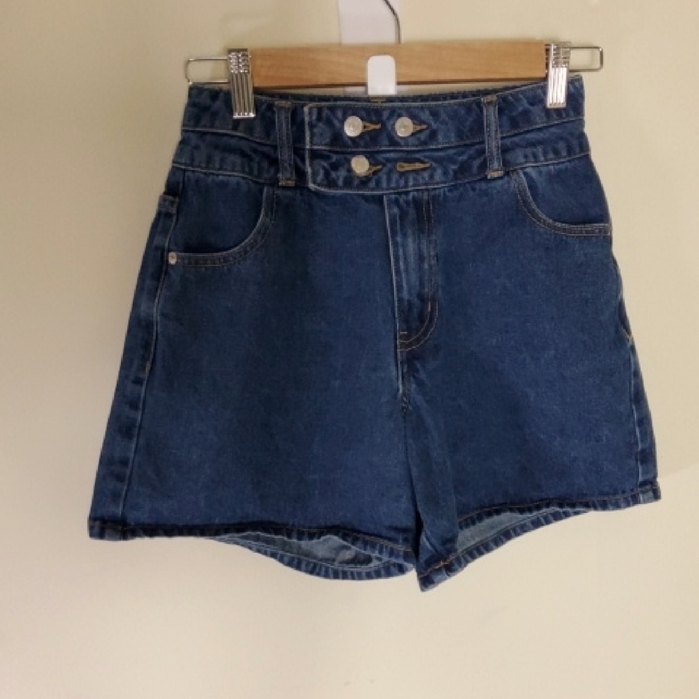 Forever 21 Denim High-Waisted Women's Shorts Size 23